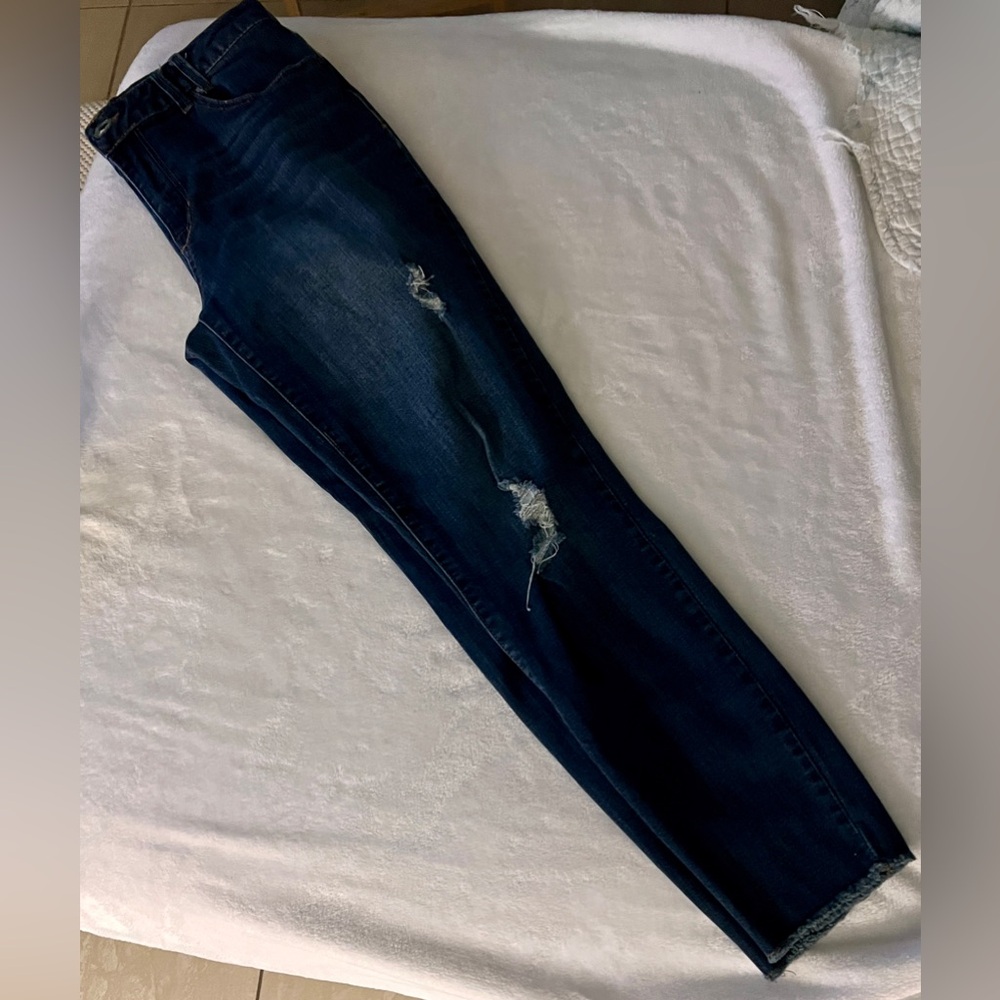1822 Denim Classic Blue Jeans